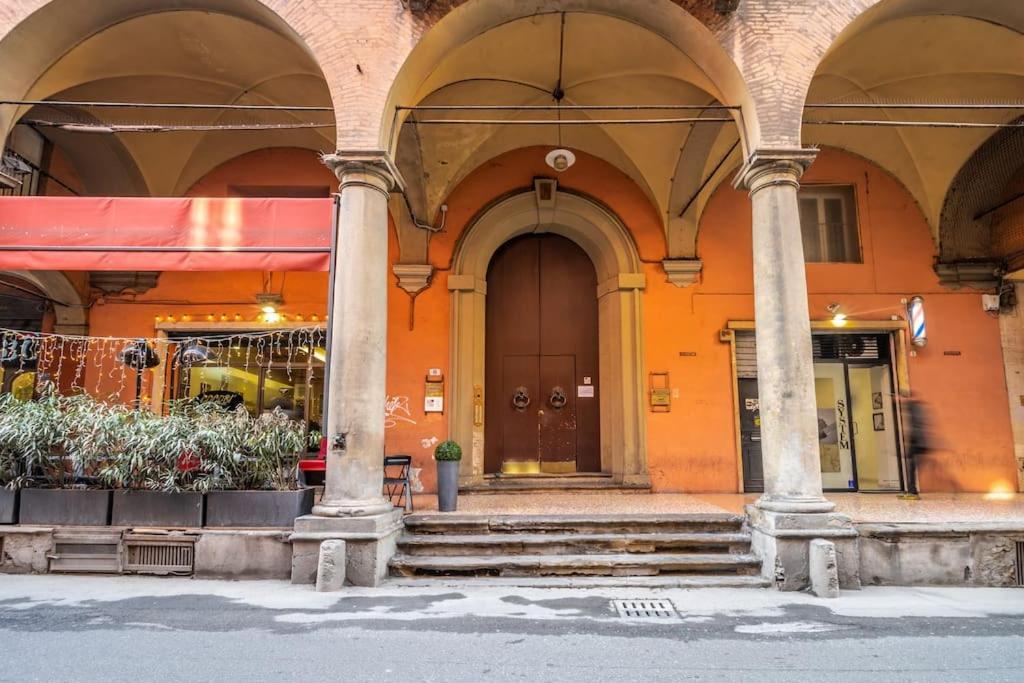 Ab Plus - Via San Felice 6 Bologna Esterno foto